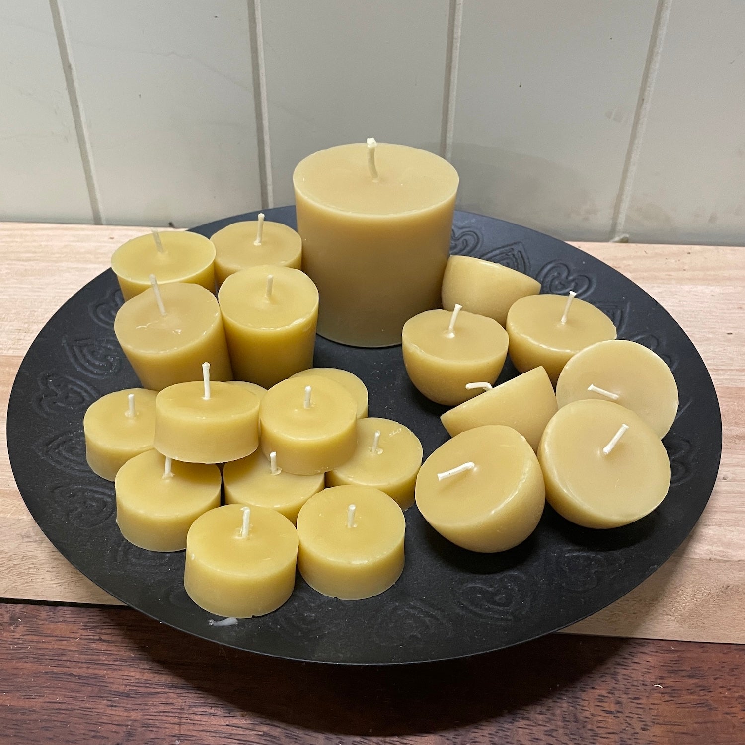 215-Hour Warm & Cosy Beeswax Candle Pack