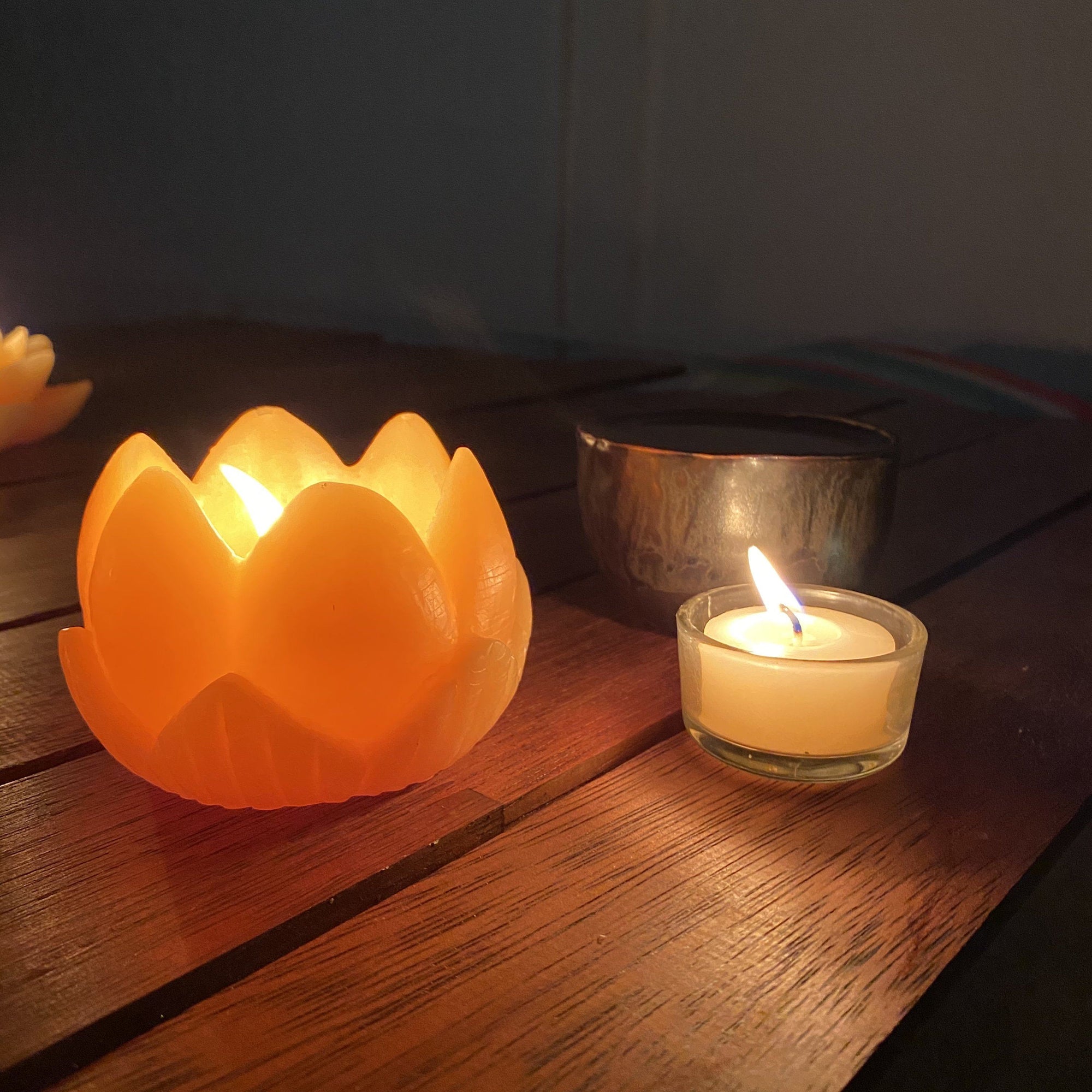 Beeswax Lotus candle Beeswax Lanterns luminaries Happy Flame