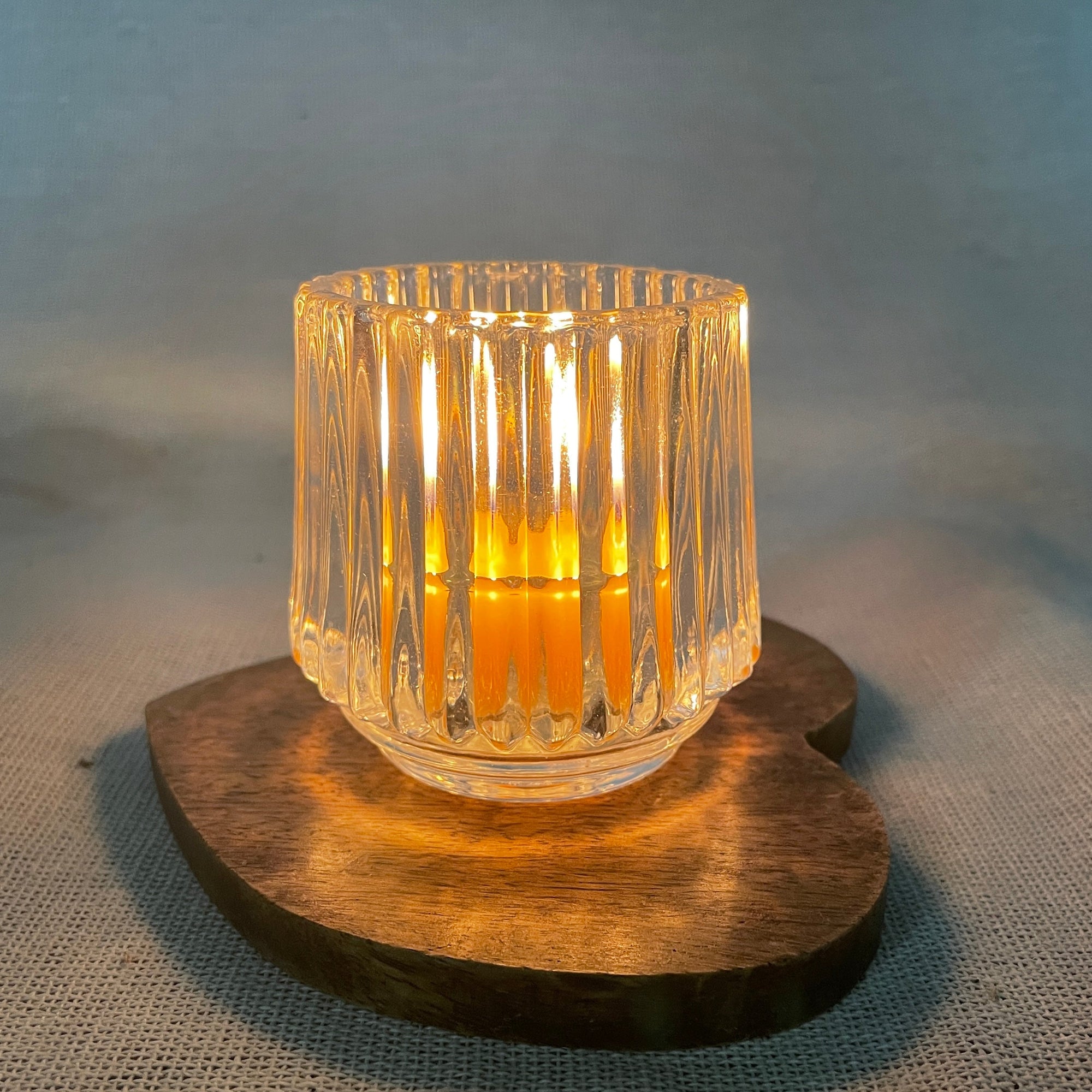 Ripples glass candle holder Happy Flame