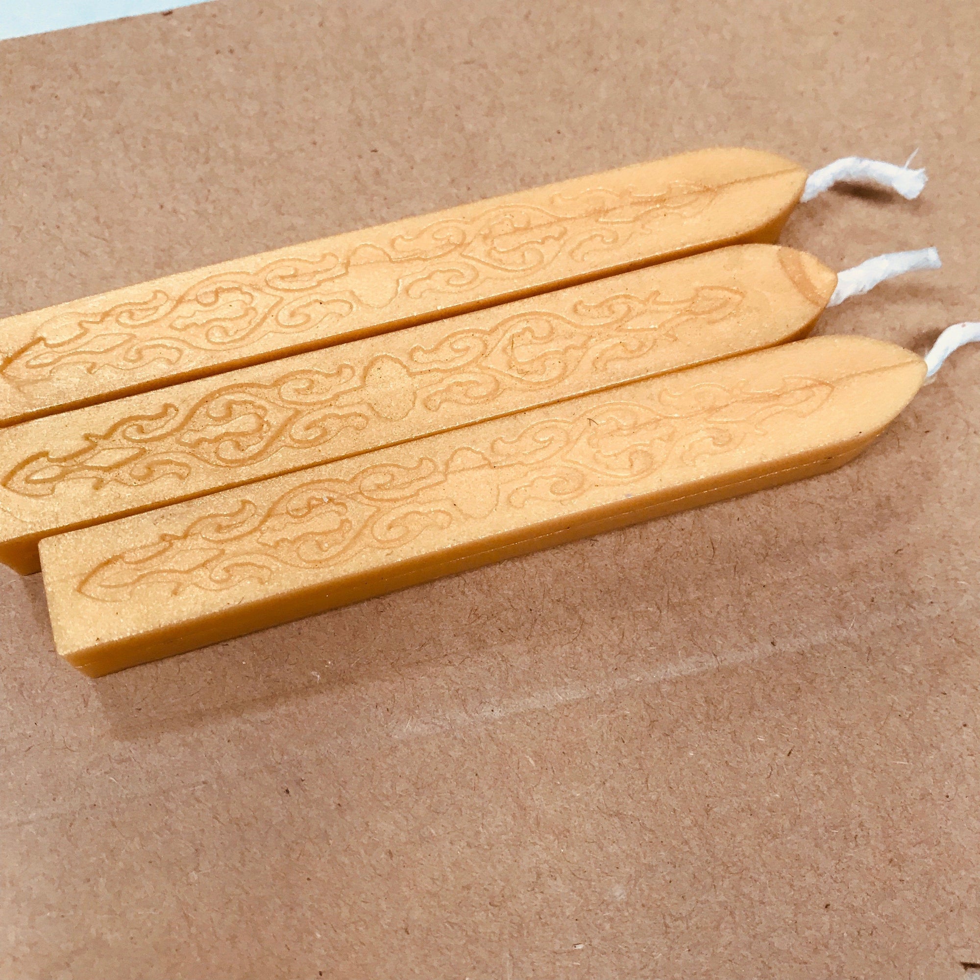 Happy Flame 3 x extra sticks of gold wax Wax seals stamps