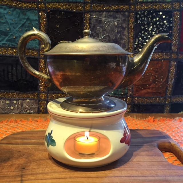 Happy Flame Beeswax Tea lights 4 hour tea light candles made of Australian Certified Organic beeswax