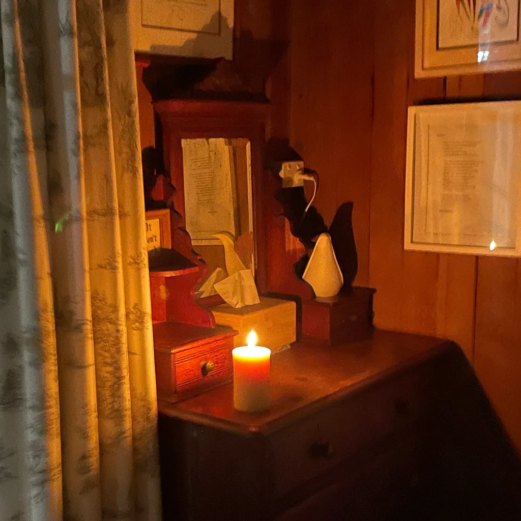 The importance of candles in times of grief - Happy Flame