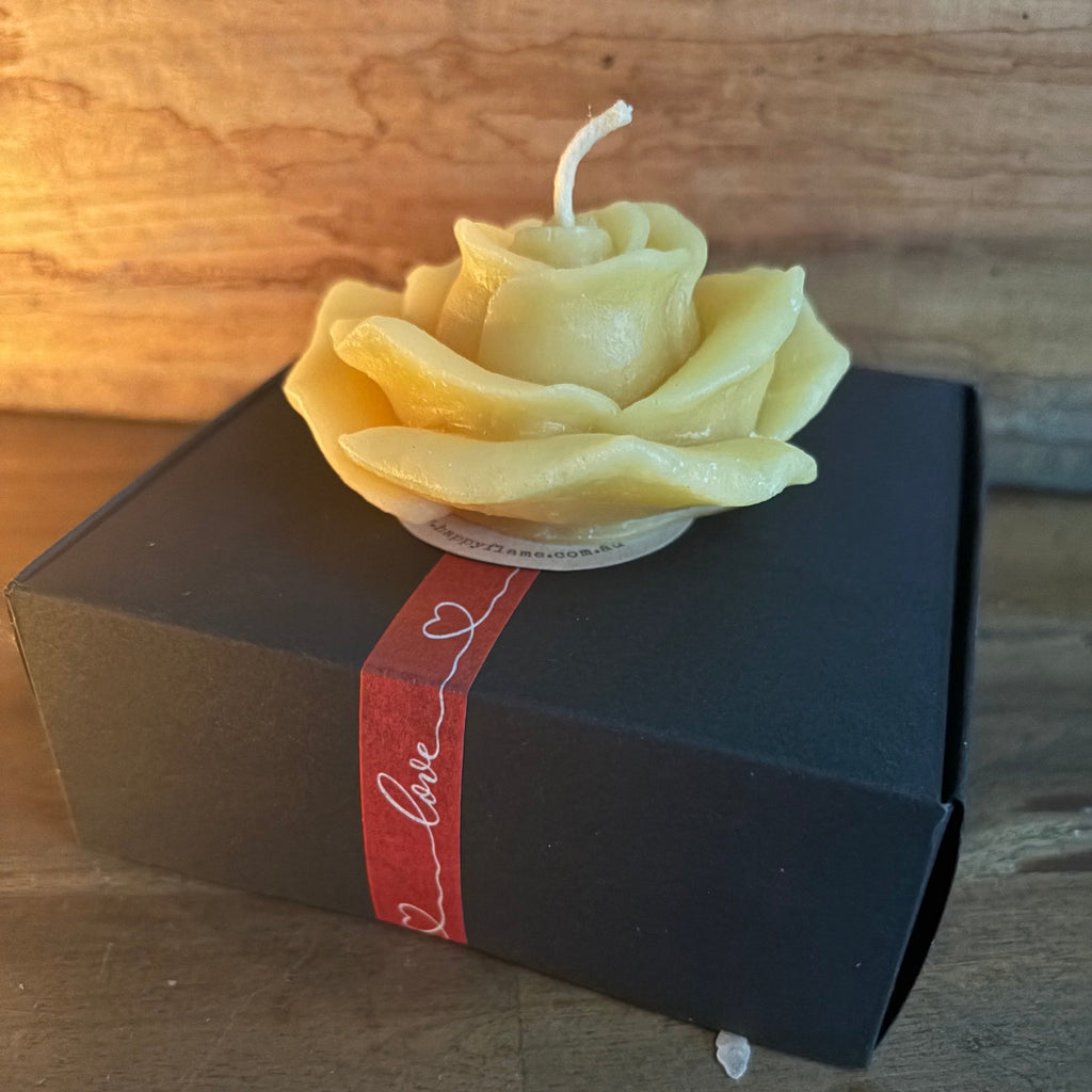 The Ultimate Beeswax Candle Gift Guide: Natural Gifts They'll Actually Love - Happy Flame