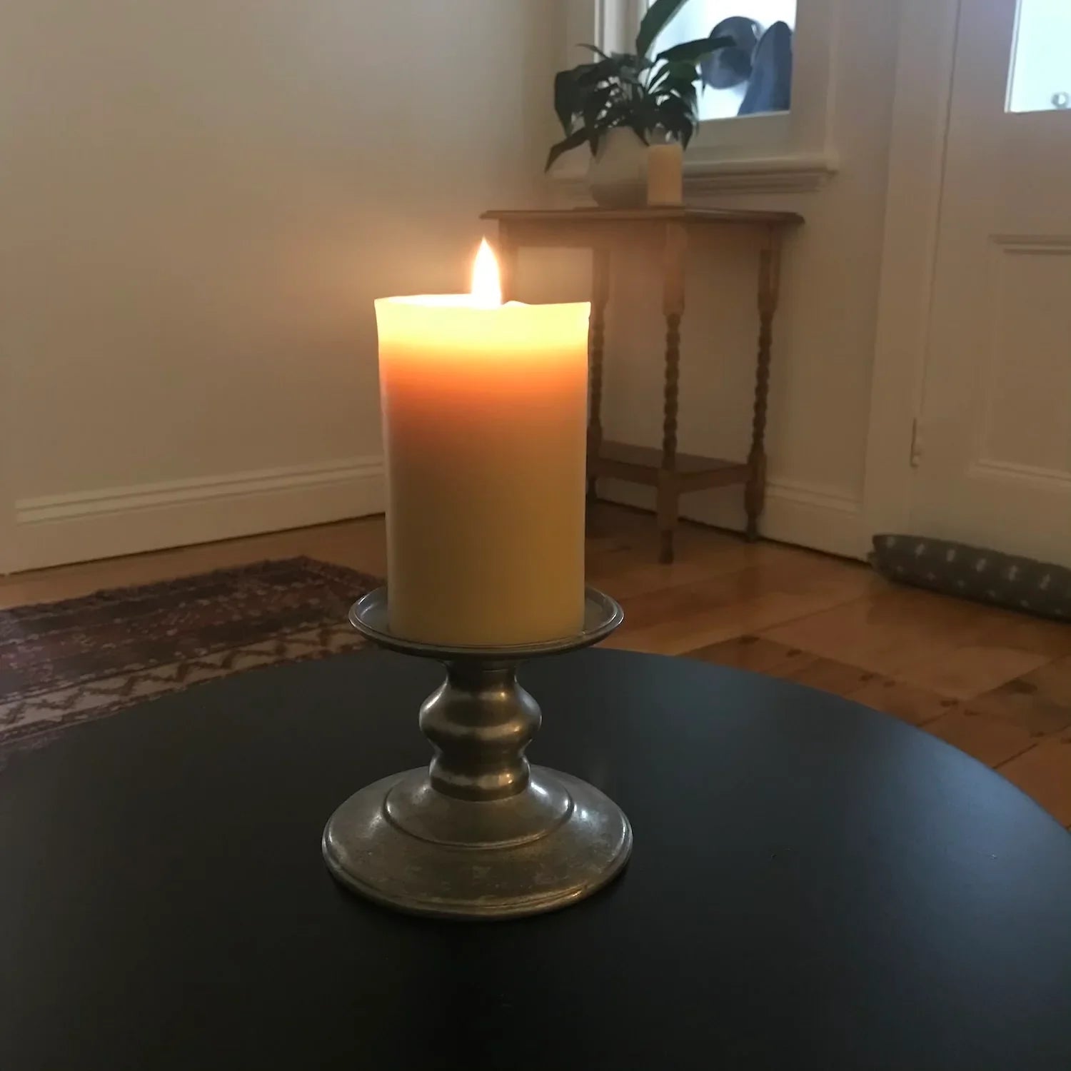 Beeswax Catholic Prayer Candles - Happy Flame