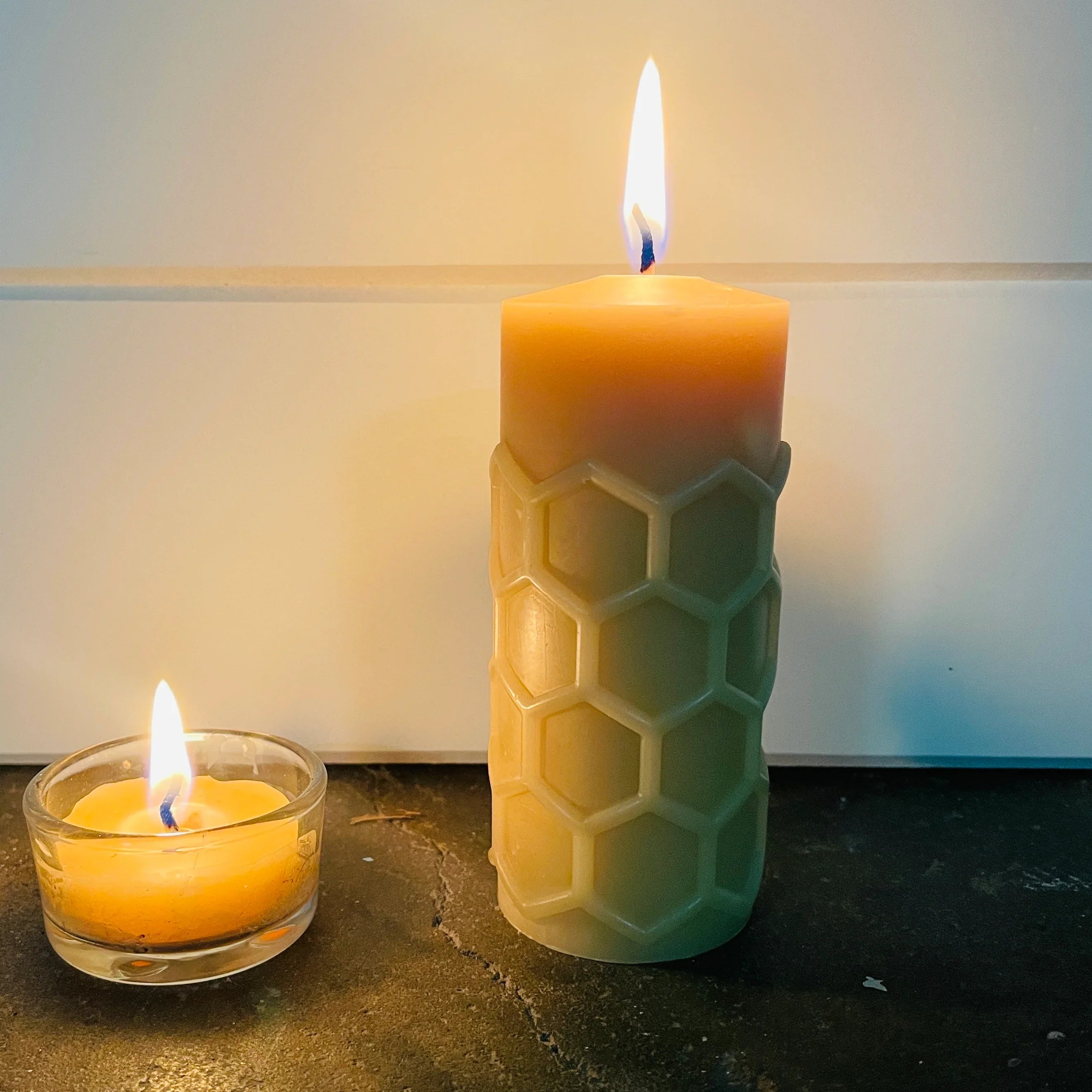 Honeycomb Beeswax Candles - Happy Flame