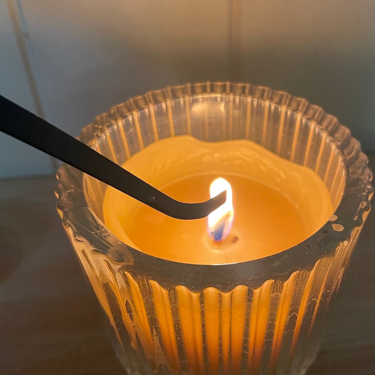 Beeswax Candle Wick Dipper - Happy Flame