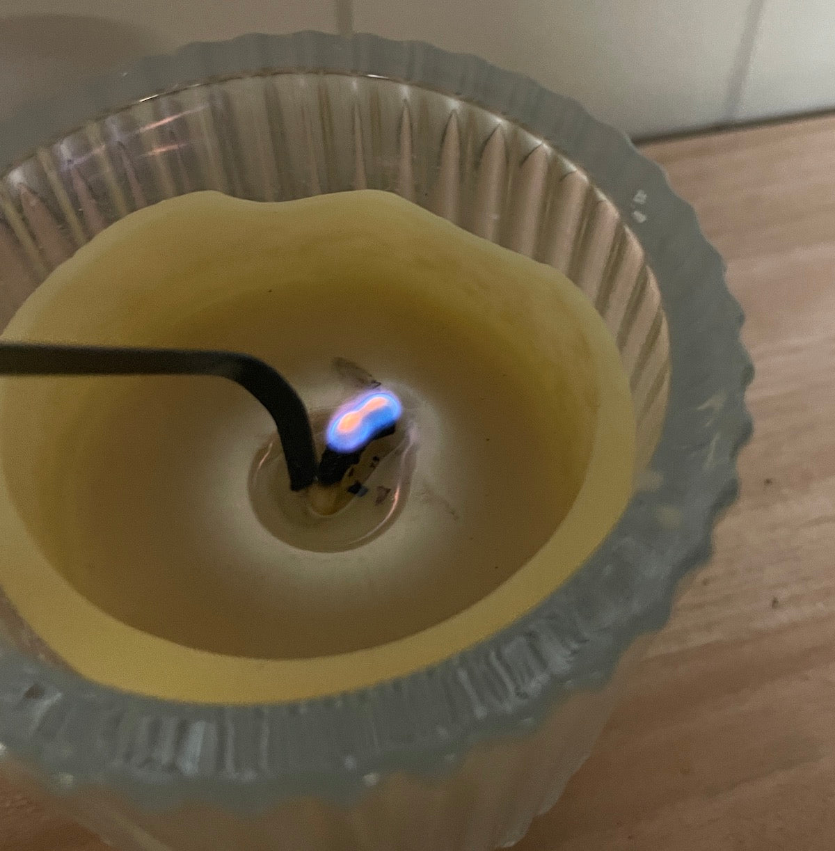 Beeswax Candle Wick Dipper 2 - Happy Flame