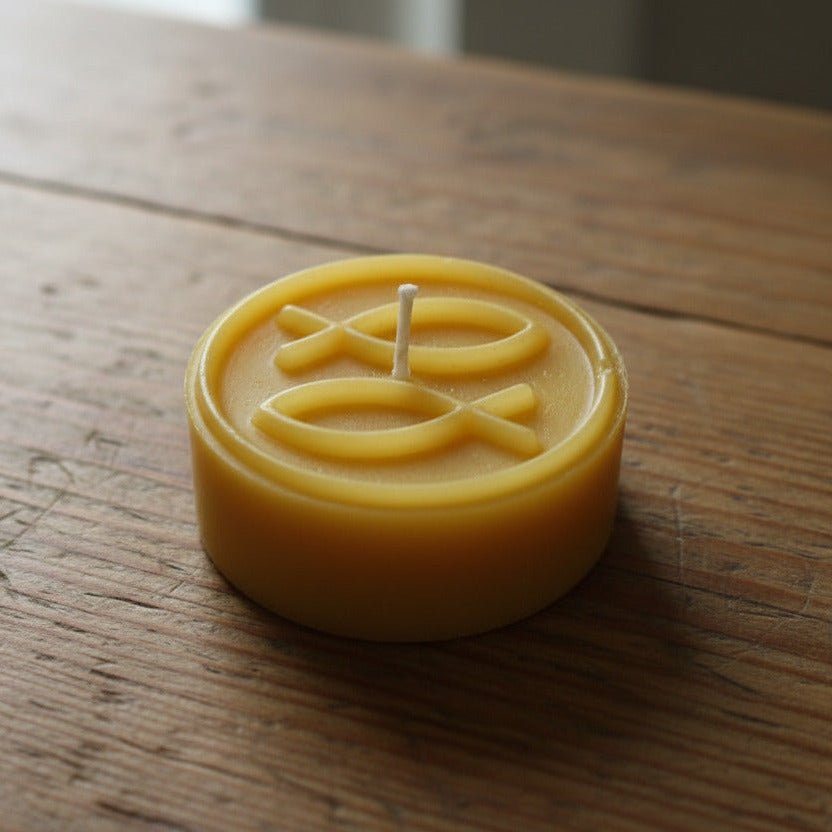 Beeswax prayer candle- Happy Flame