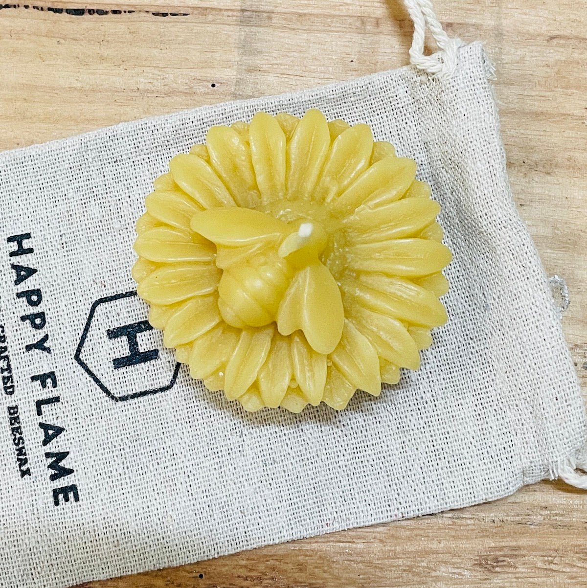 Honeybee - on - a - Flower Beeswax Floating Candle packaging - Happy Flame