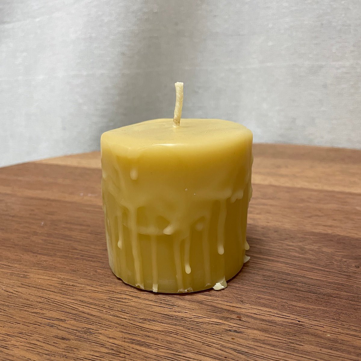 Medieval beeswax pre - dripped small 7cm candles - Happy Flame