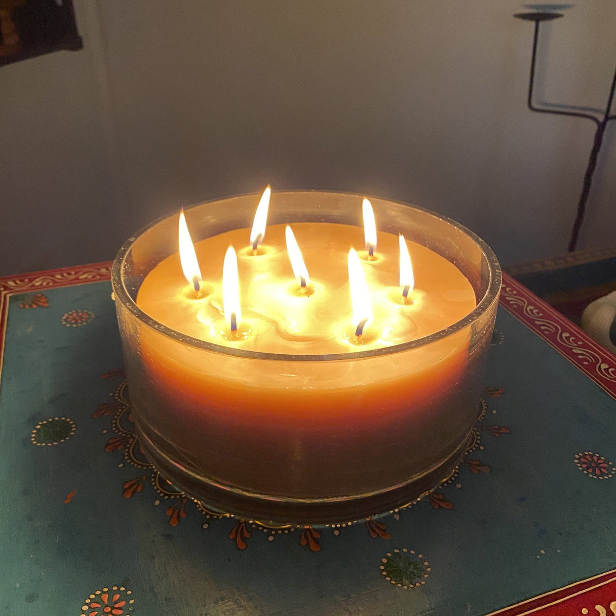 Seven - Wick Beeswax Candle - Happy Flame
