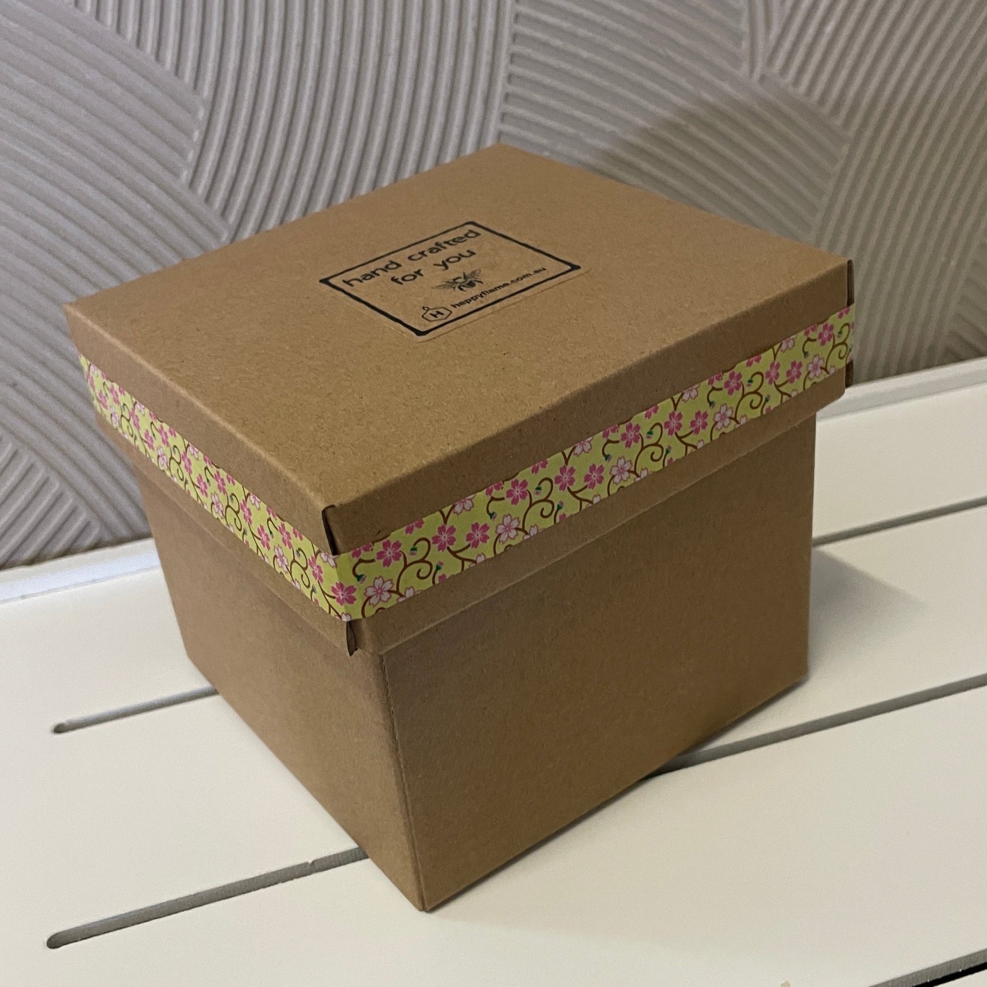 Large Lotus & Water Lily Beeswax Flower Candle Lantern packaging - Happy Flame