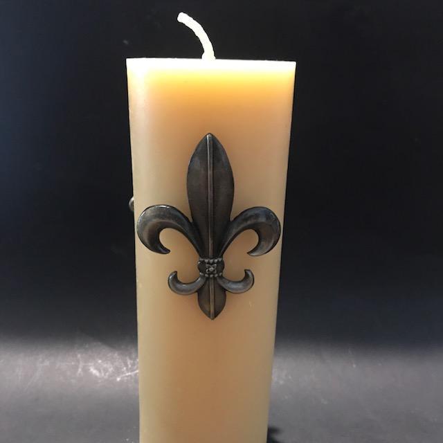 Beeswax Candle Pin Decorations - Fluer de lise - Happy Flame