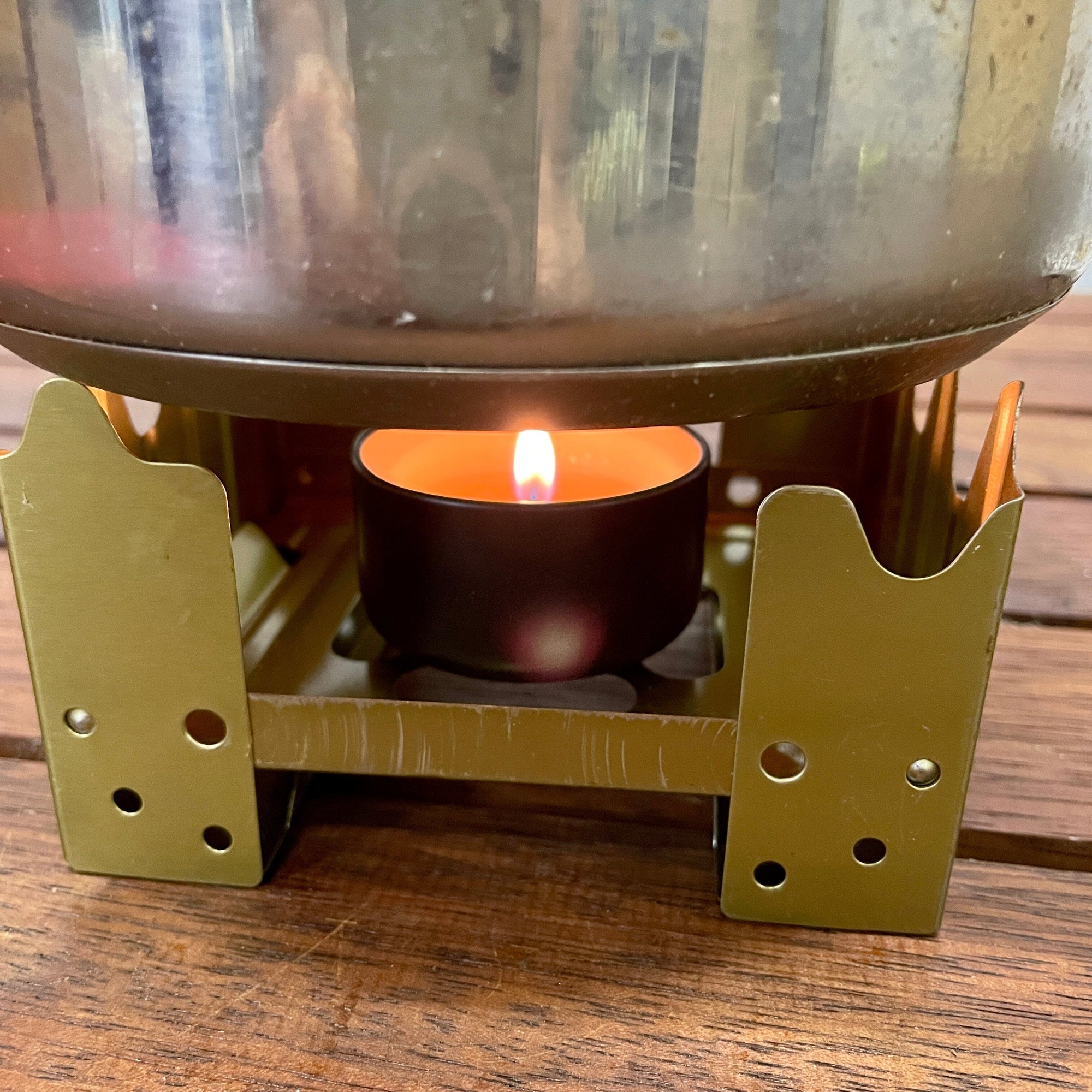 On the road- beeswax travel candle Happy Flame 